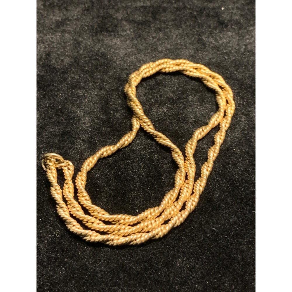 Avon Gold Tone Twisted Rope Chain Necklace 16 Inch Spring Ring Clasp Vintage